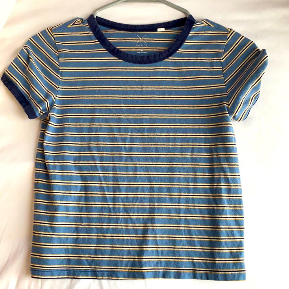 Blue and yellow cropped Pacsun shirt.